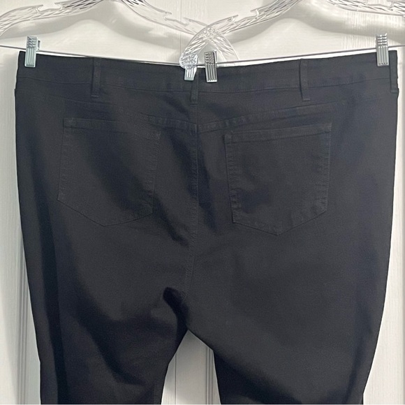 TORRID Distressed Skinny black denim jeans women’s size 26 XS NWT high rise - Picture 8 of 15